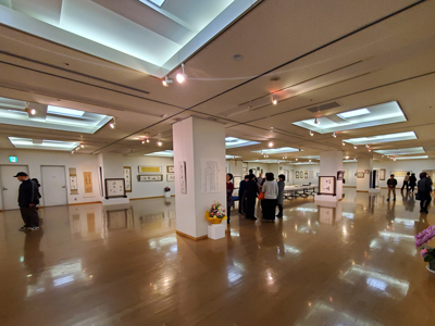 玄燿書道会ｲｰｸﾞﾚ展の風景